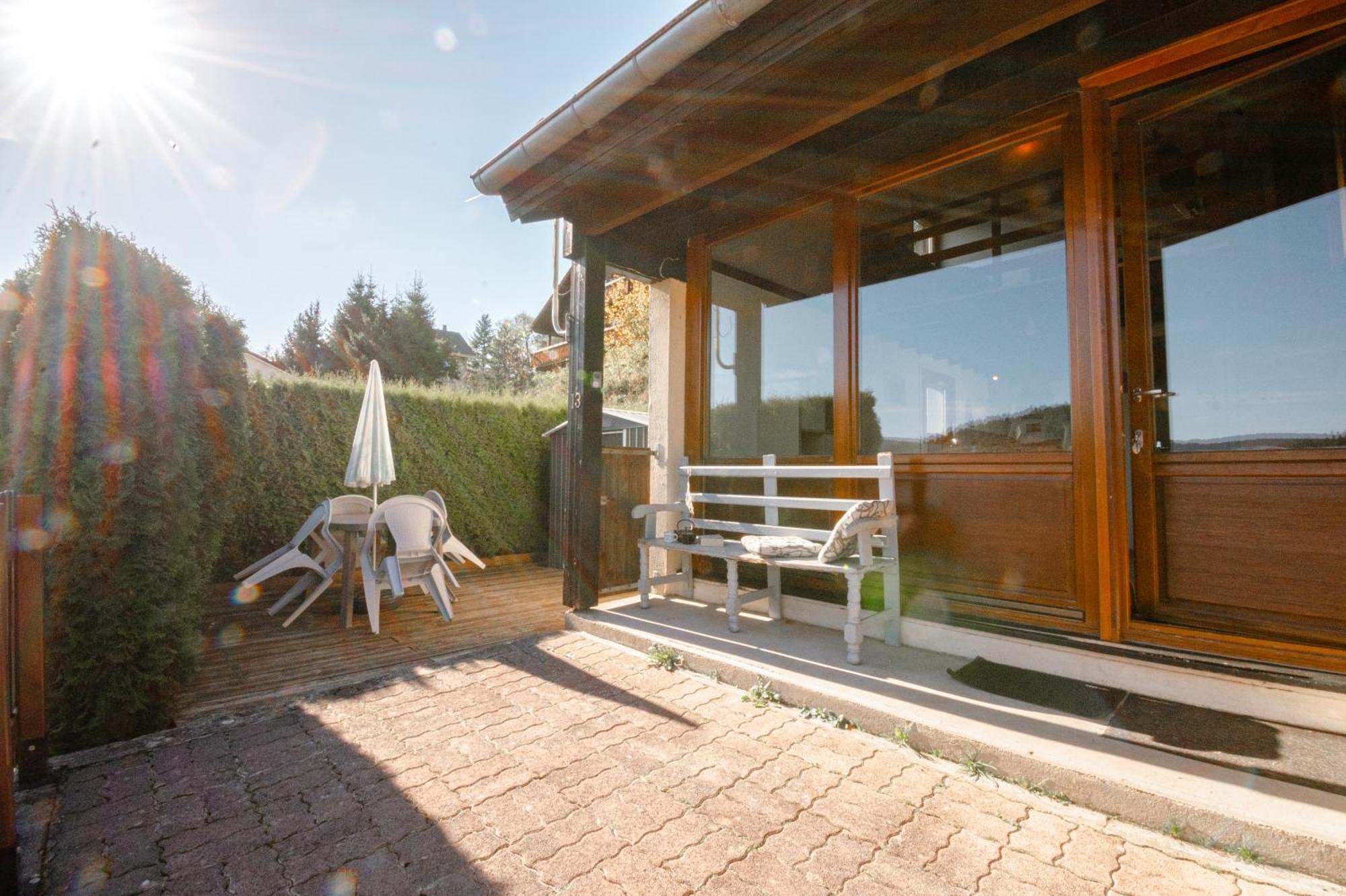 Terrasse Des Monts - Duplex Independant De Charme Les Hopitaux-Neufs Exterior foto